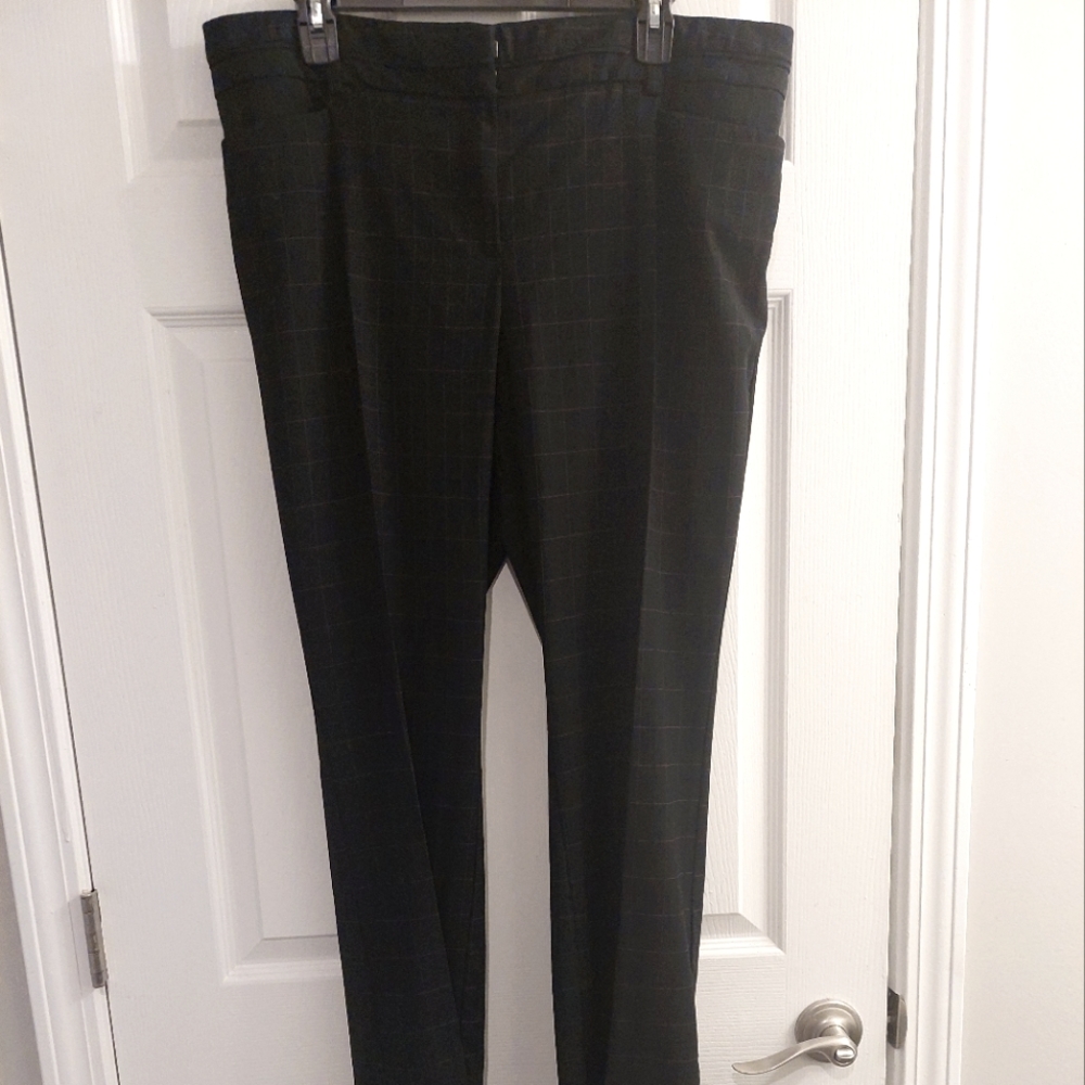 New York and Company 7th Avenue Career Pants